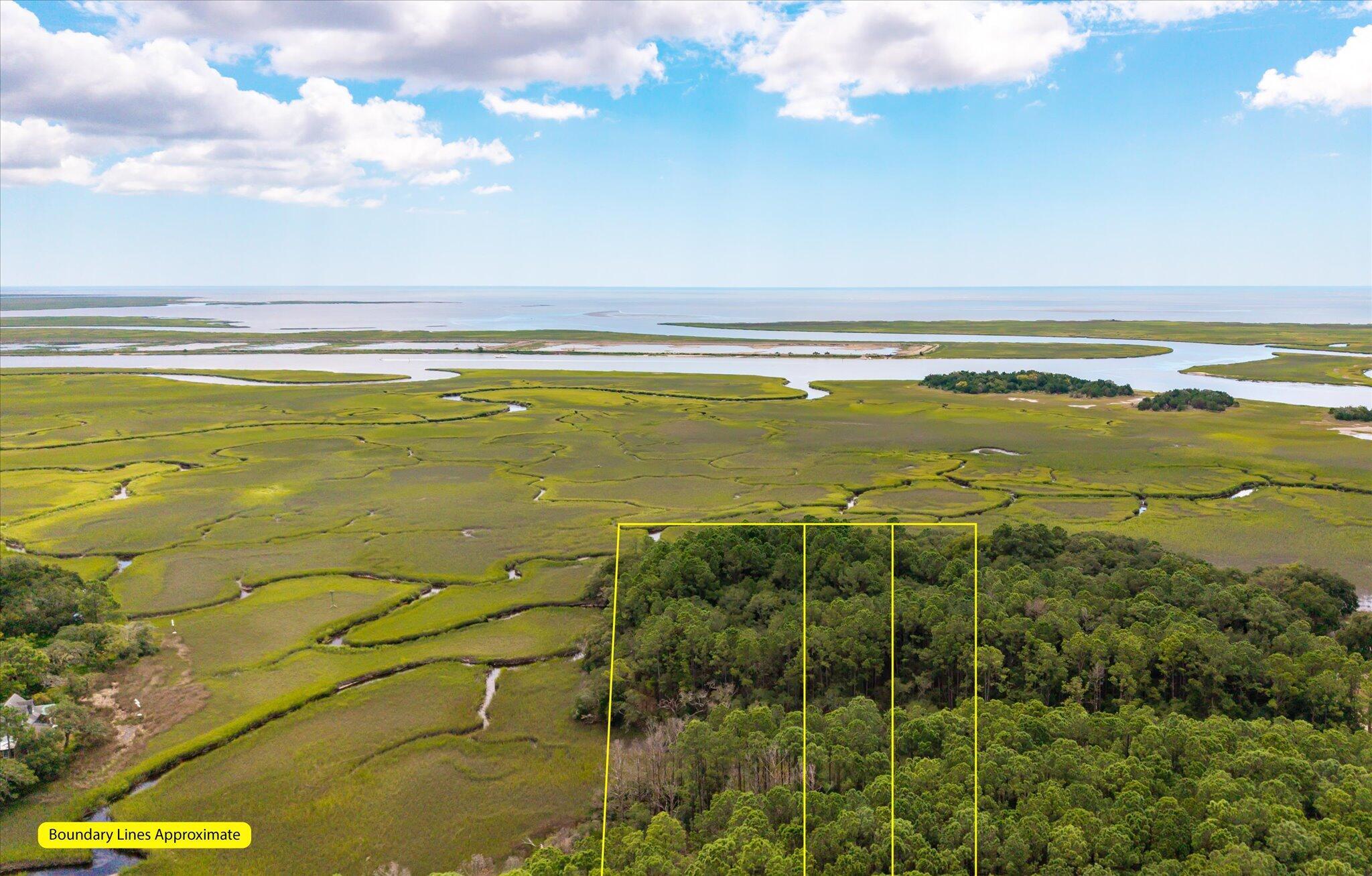 Image 4: Marshfront Lots