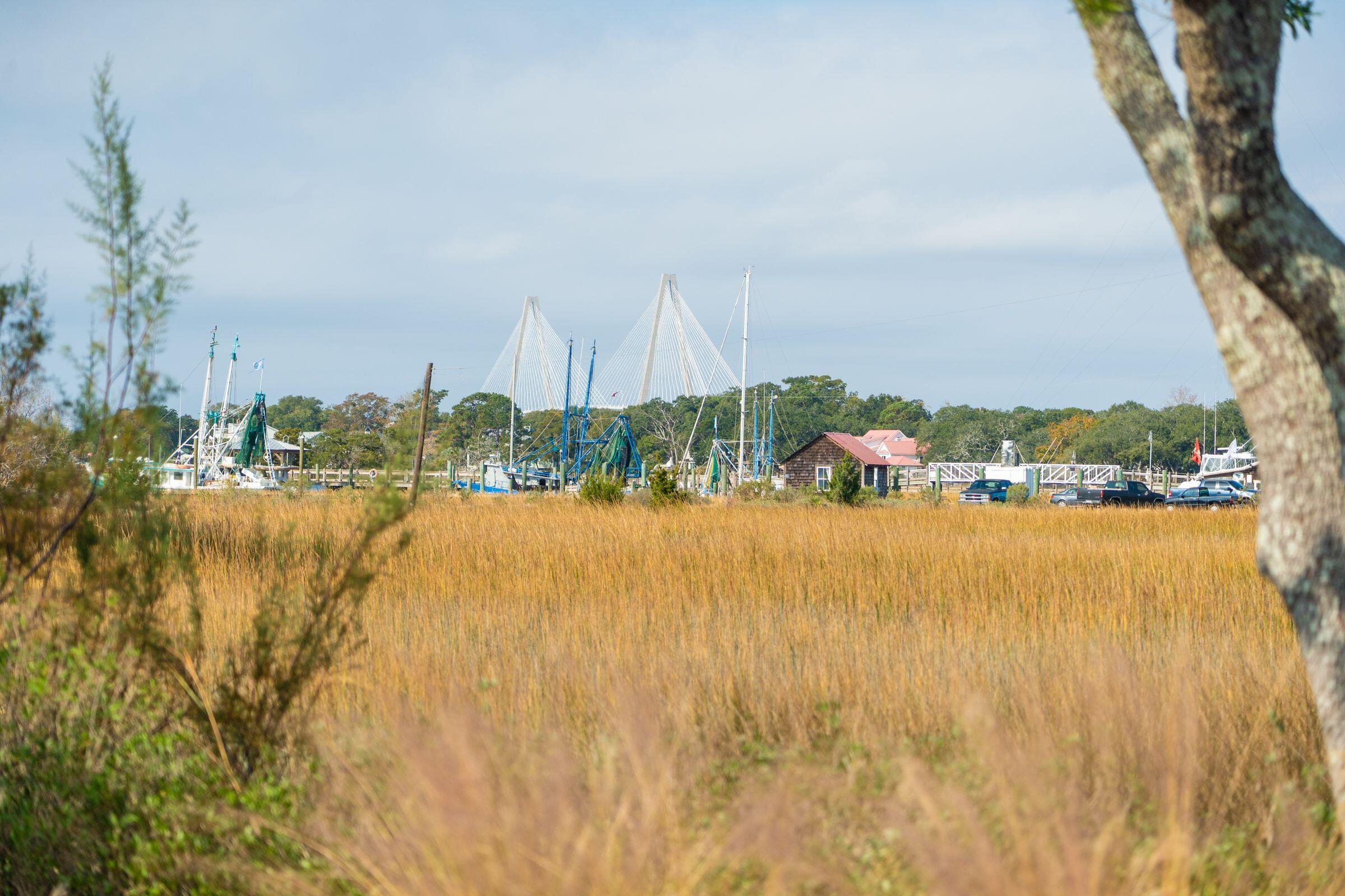 Image 1: 212LiveOakDr-KeenEyeMarketing-098