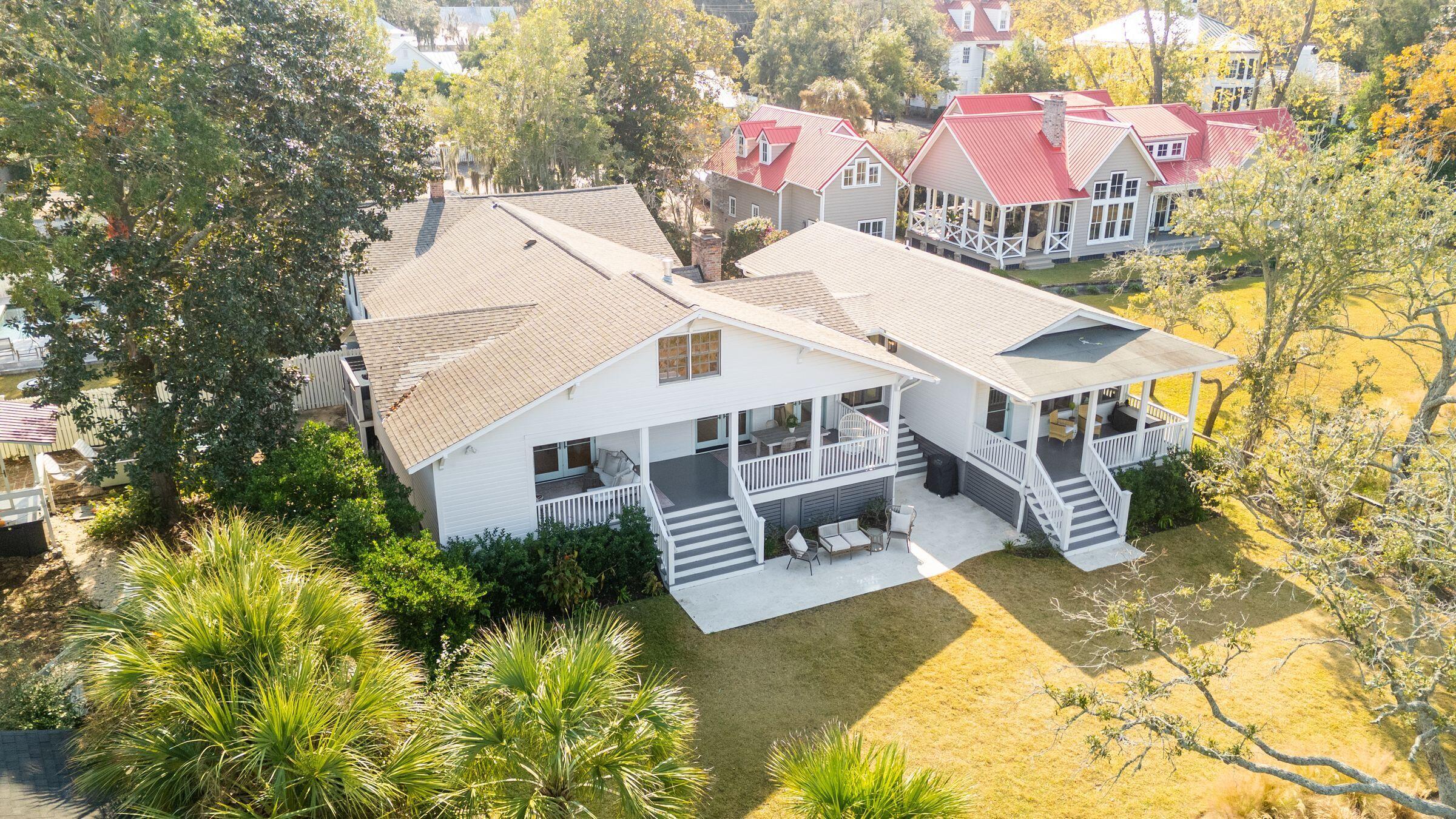 Image 4: 212LiveOakDr-KeenEyeMarketing-104