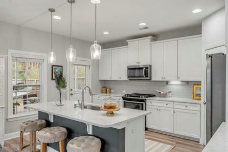 3809 Tupelo Branch Row