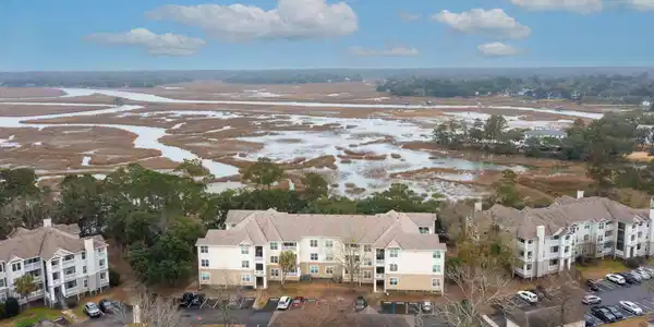 700 Daniel Ellis Drive