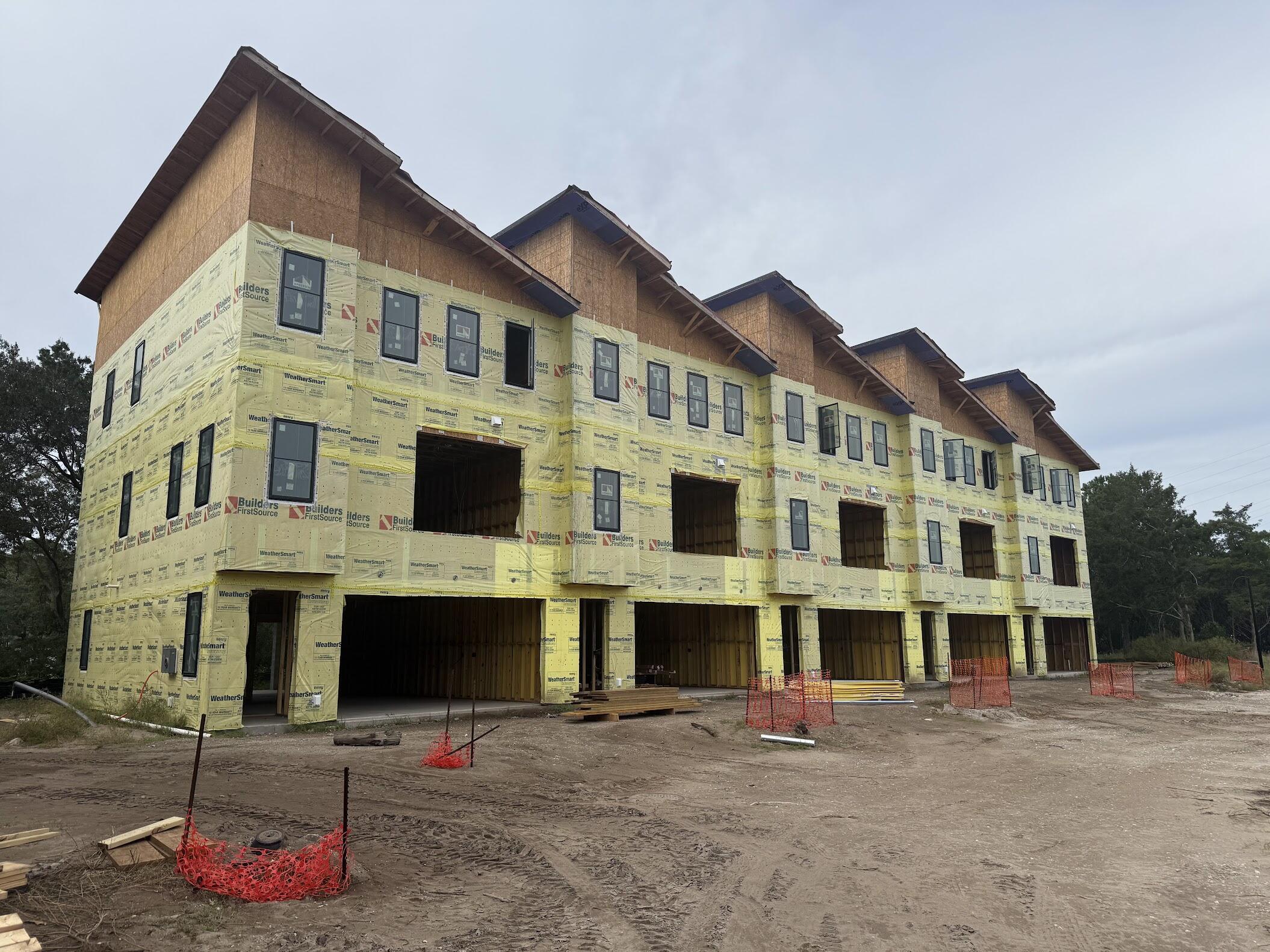Image 4: Updated view of the building