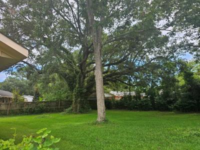 1527 Westridge Circle