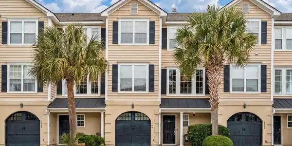 1466 Hamlin Park Circle