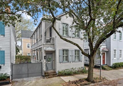 54 Warren Street