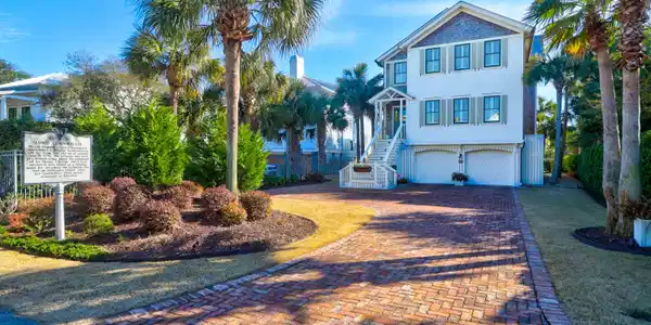 120 Charleston Boulevard