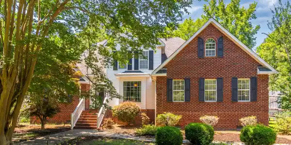 1882 Central Park Road