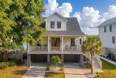 1421 Appling Drive