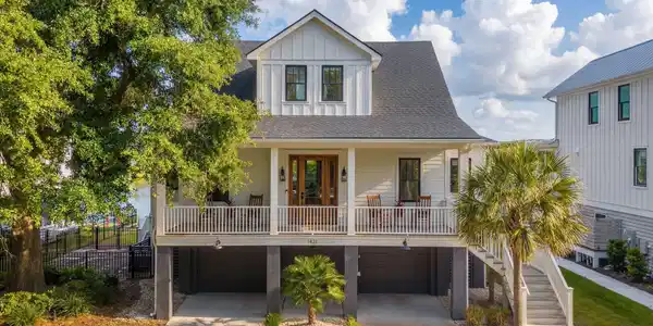 1421 Appling Drive