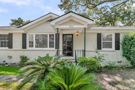 934 Yorktown Drive