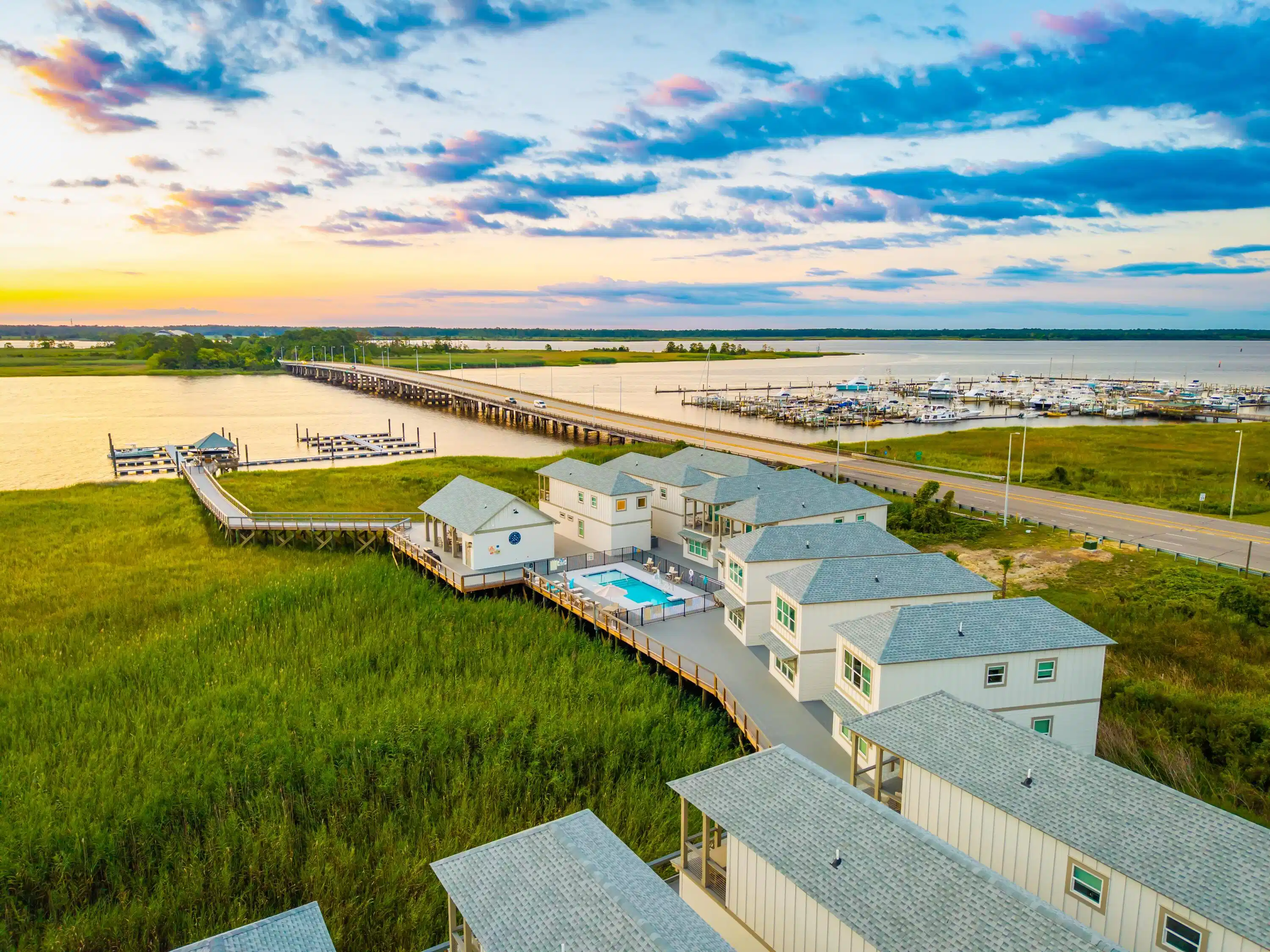Image 1: WinyahBayClub-KeenEyeMarketing-001