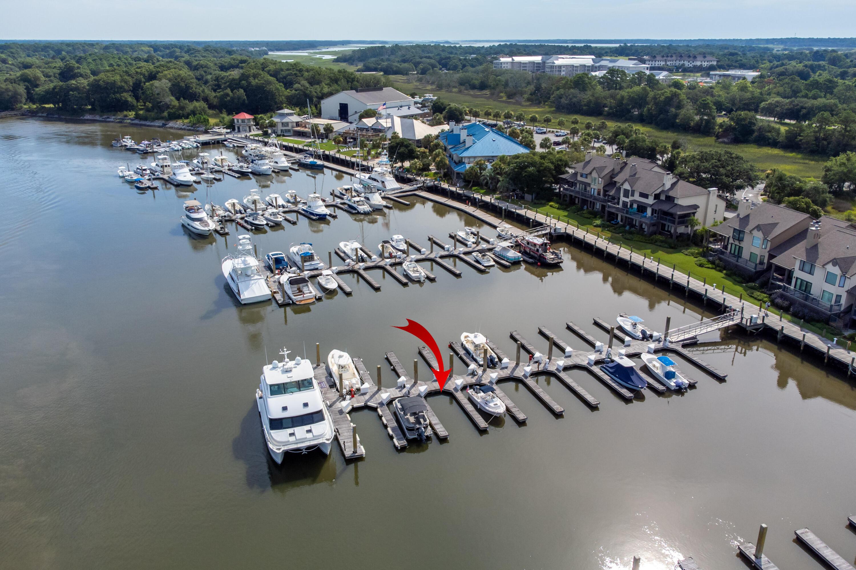 Image 4: d20-boat-slip-bohicket-marina-13