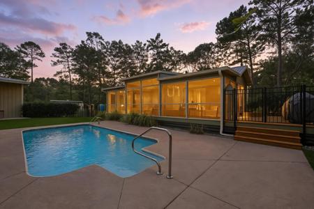 8013 Little Britton Road