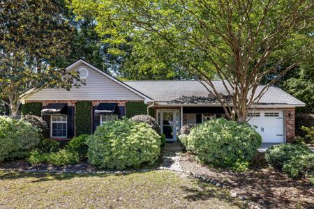 1182 Redbud Court