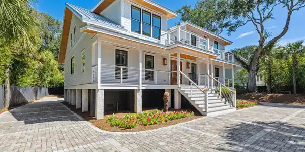 223 Forest Trail