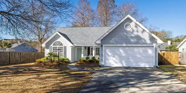 741 Veron Place