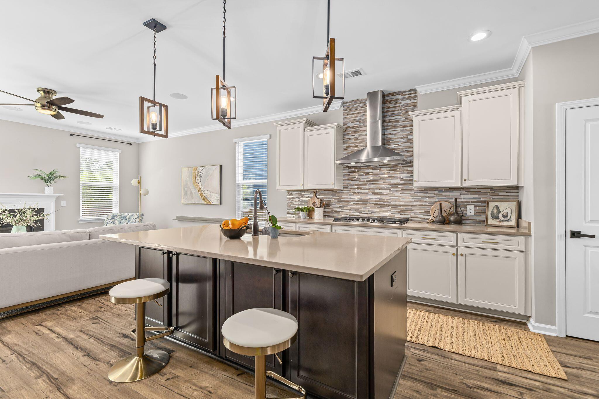 Image 2: Open Floorplan