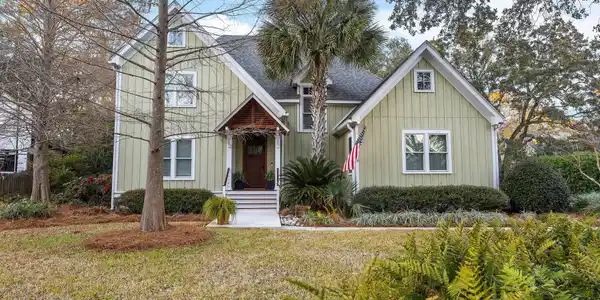272 Bampfield Drive