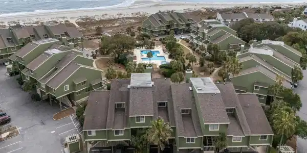7000 Palmetto Drive