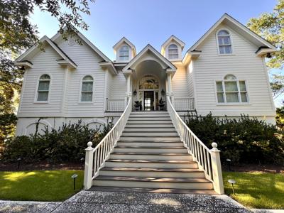 14 Waterway Island Drive