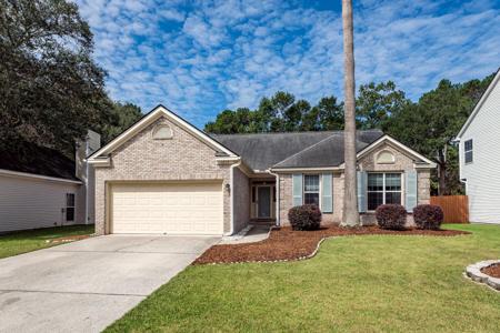 3235 Heathland Way