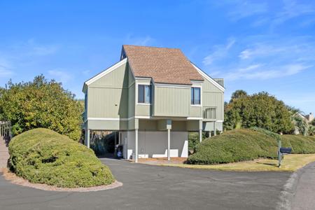 912 Sealoft Villa Drive