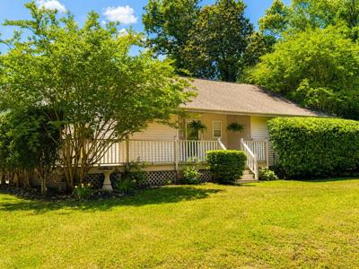 2041 Woodland Shores Road