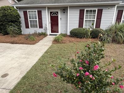 1662 Dexter Lane