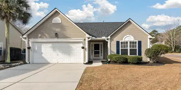 1505 Wellesley Circle