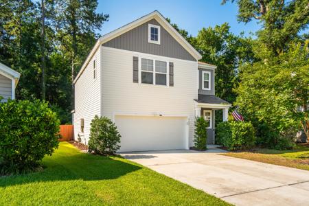 2627 Alamanda Drive