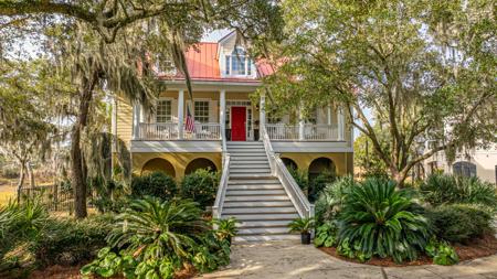 1871 Headquarters Plantation Drive