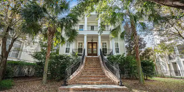 1415 Smythe Street