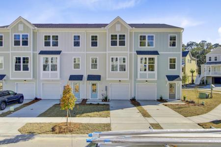 423 Caledon Court