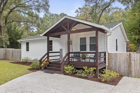 3266 Esau Jenkins Rd Road