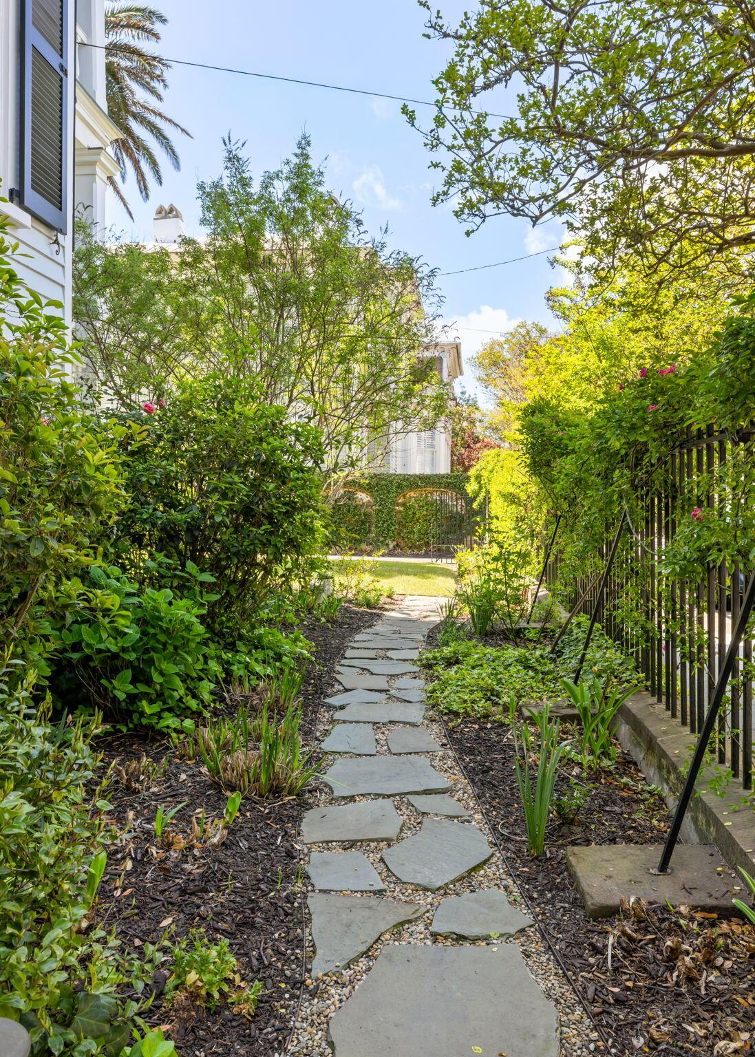 Image 2: 3-web-or-mls-14 New St - Coastal RE Phot