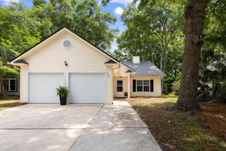 2021 Arundel Place