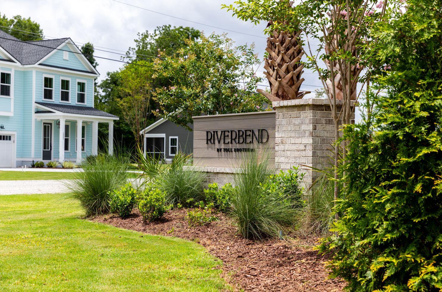 Image 1: Riverbend Entrance Monument