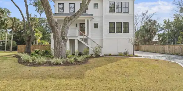 113 Sparrow Drive, Isle of Palms SC 29451