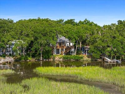 8541 Oyster Factory Road