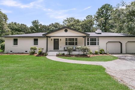 1577 Brownswood Road