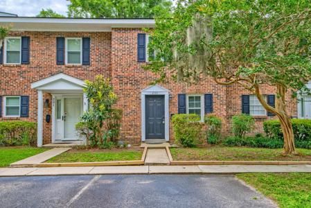 233 Heritage Circle