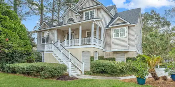 509 Chimney Bluff Drive