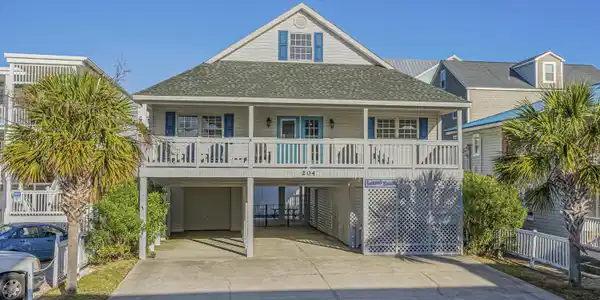 204 N 27th Avenue