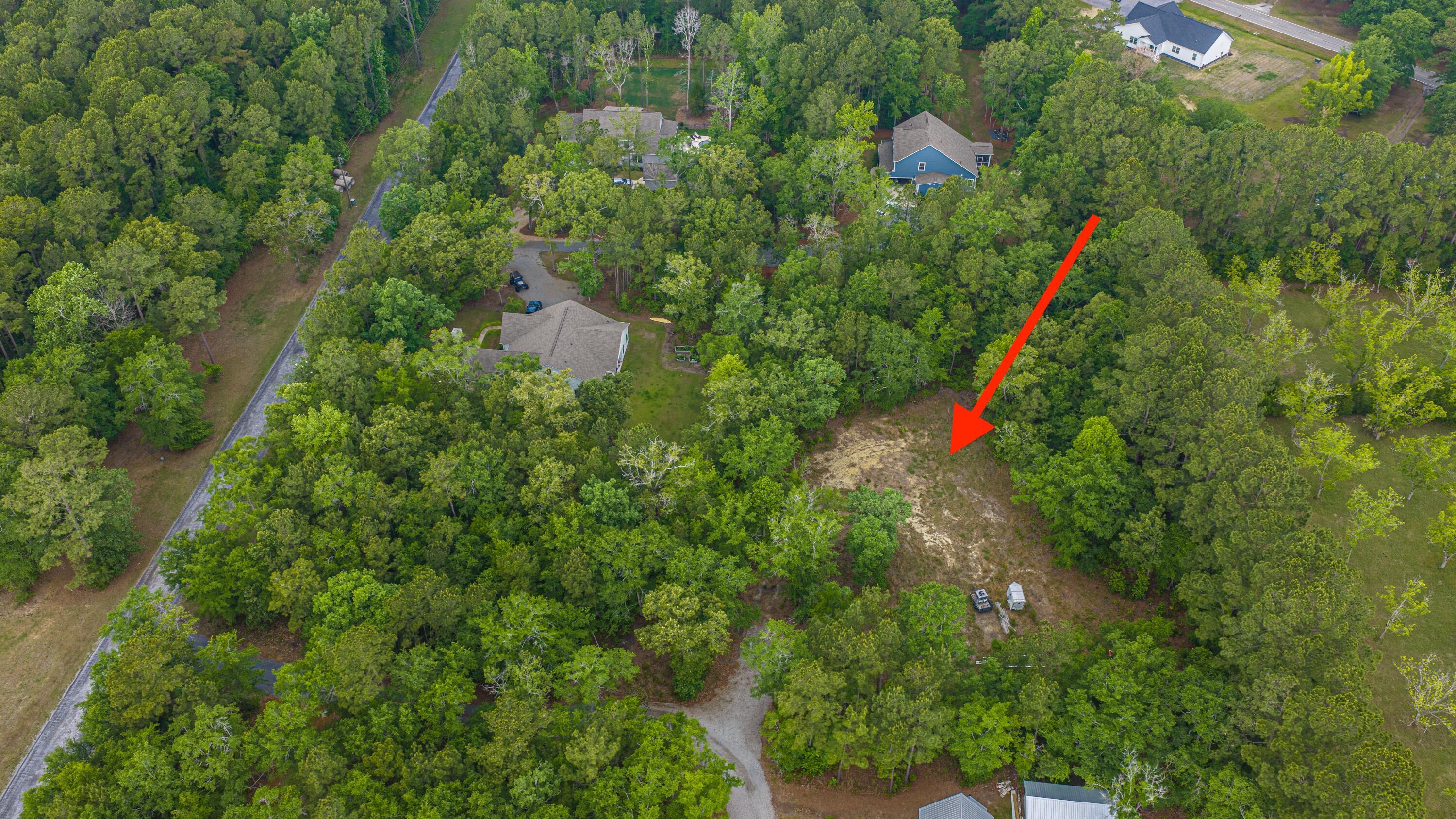 Image 2: 1012AwendawLakesBlvd023