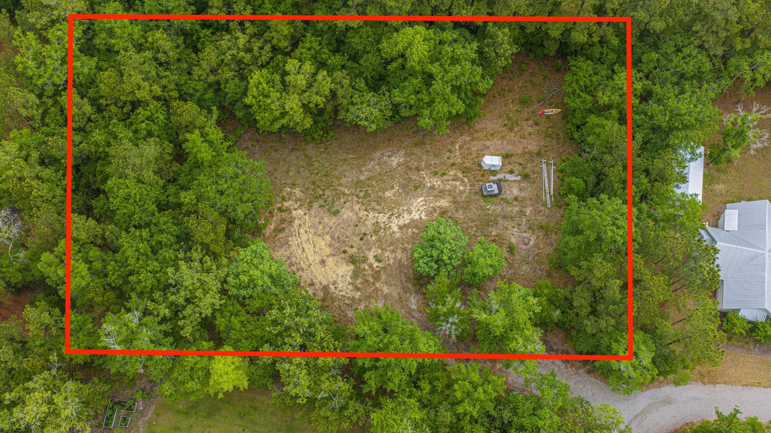 Image 4: 1012AwendawLakesBlvd033