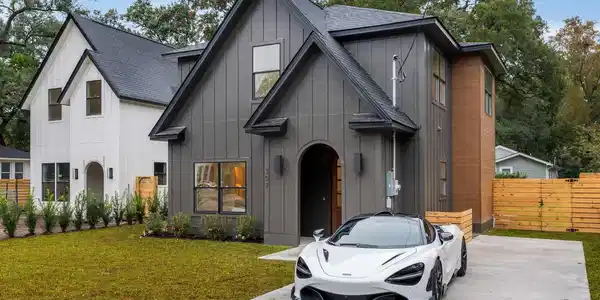 307 Magnolia Road