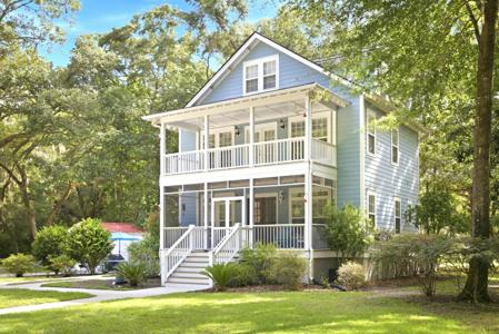 8270 Beach Farm Lane