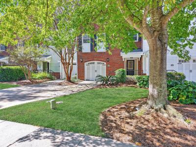 212 Etiwan Pointe Drive