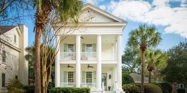 304 N Civitas Street