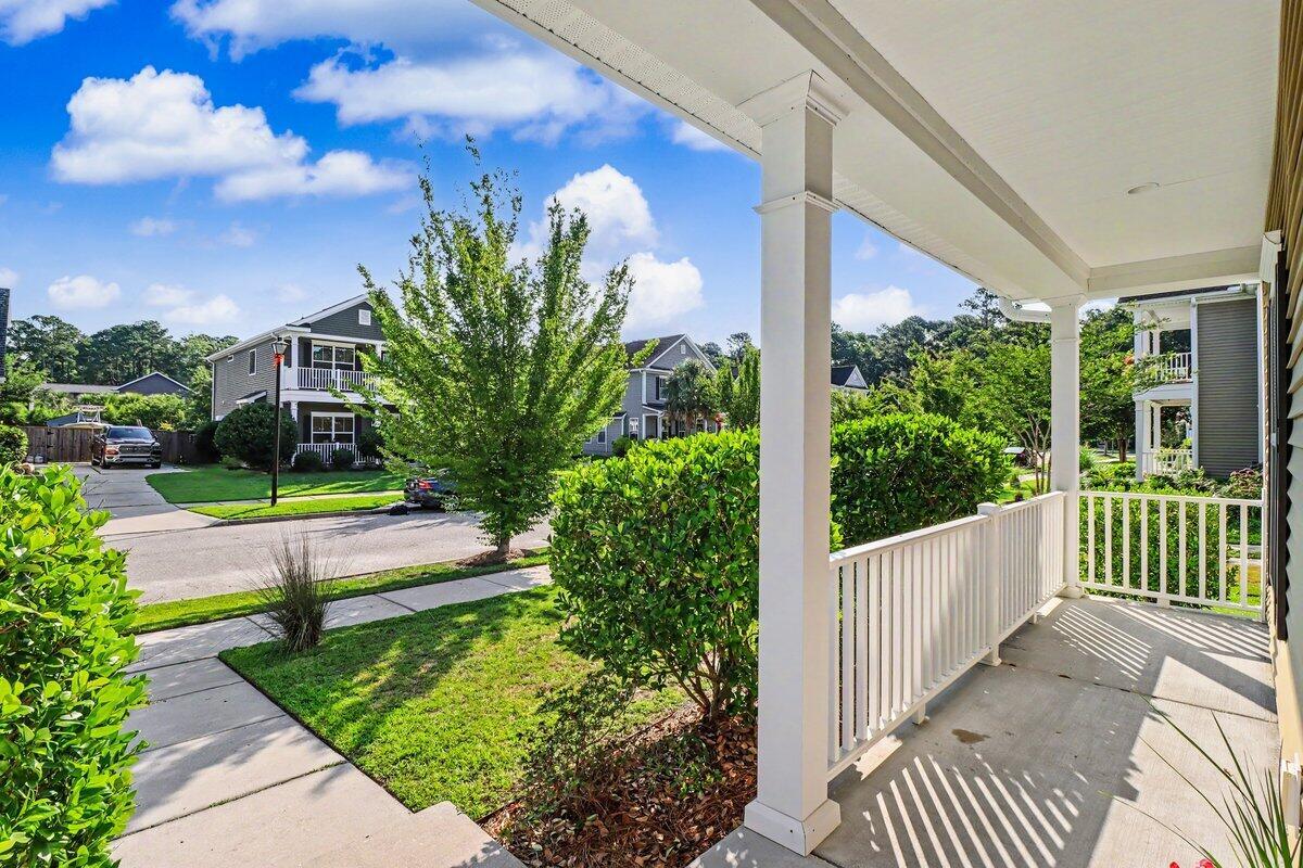 Image 4: Front Porch